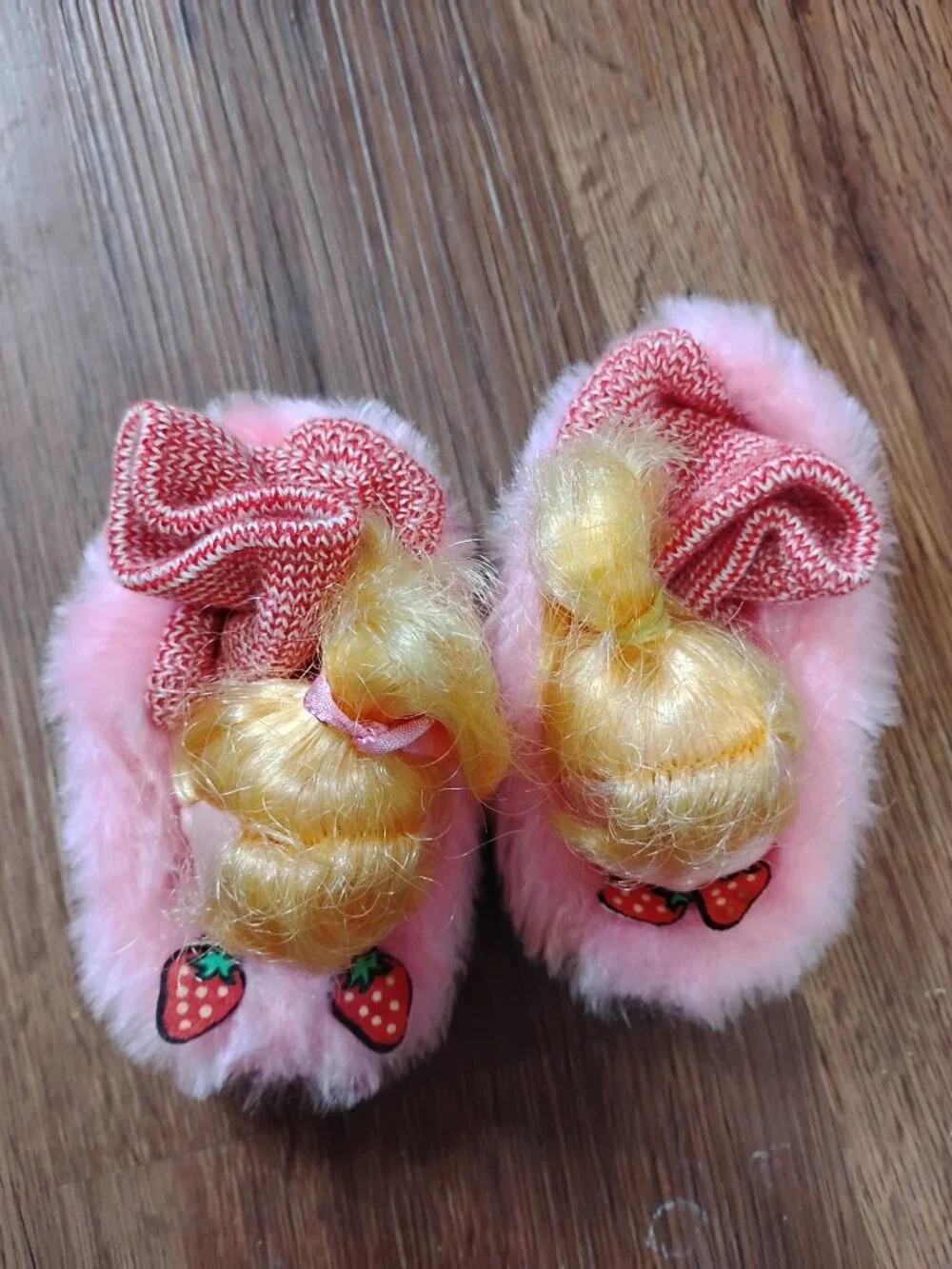 Deadstock Vintage Strawberry Shortcake 3D Doll Slippers